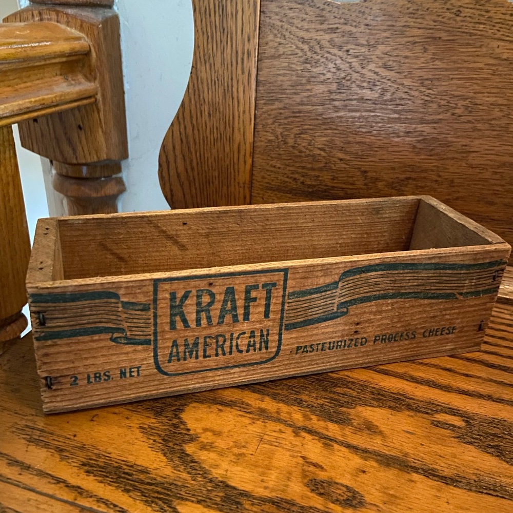 ANTIQUE KRAFT CHEESE ORIGINAL PACKAGING